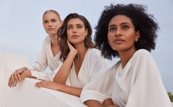 /Magazine/2023/March/The wellbeing tips every woman should know at every decade 2 (1).jpg